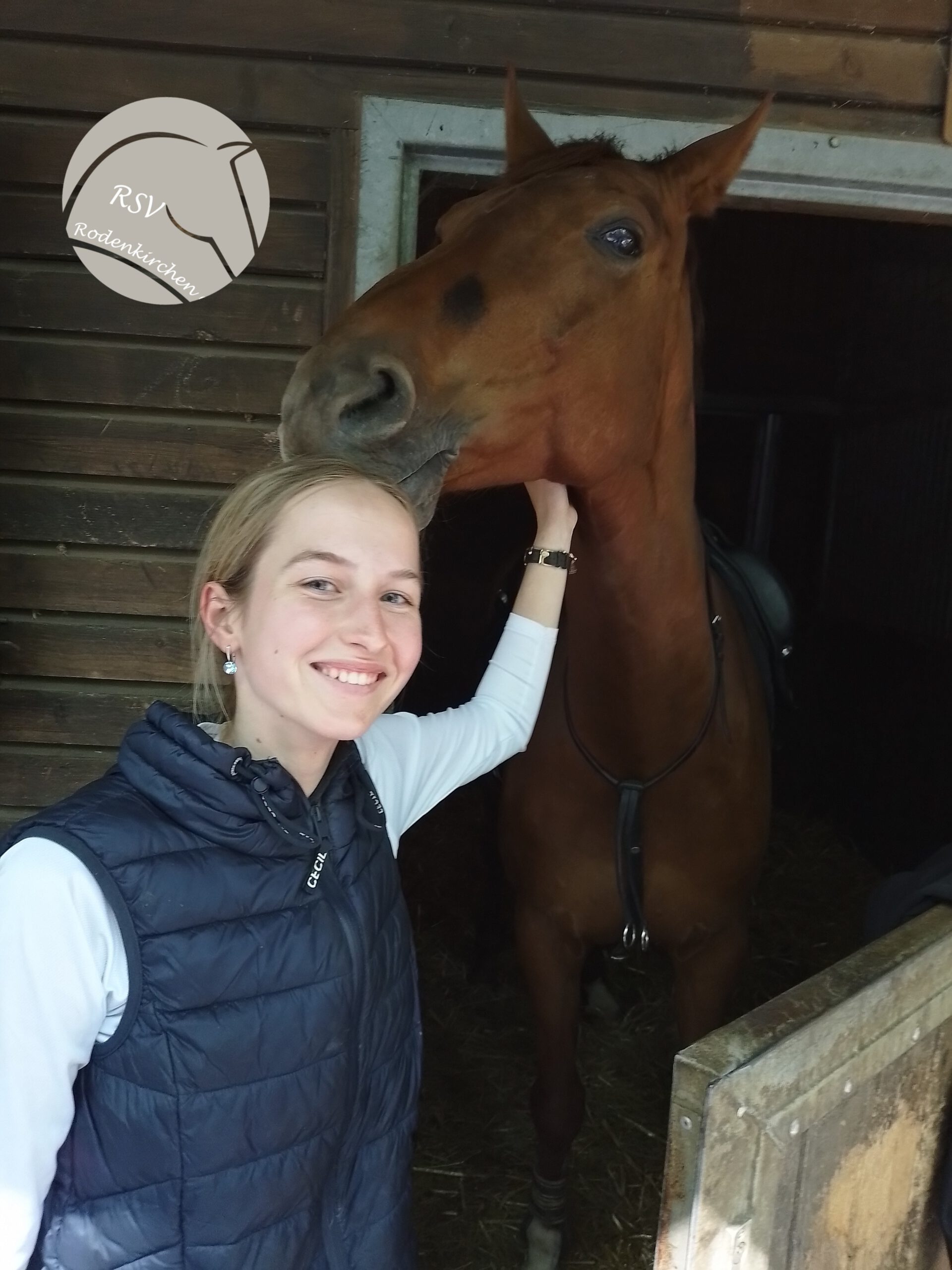 Luisa und Fanta - Einsteller am RSV Köln Rodenkirchen