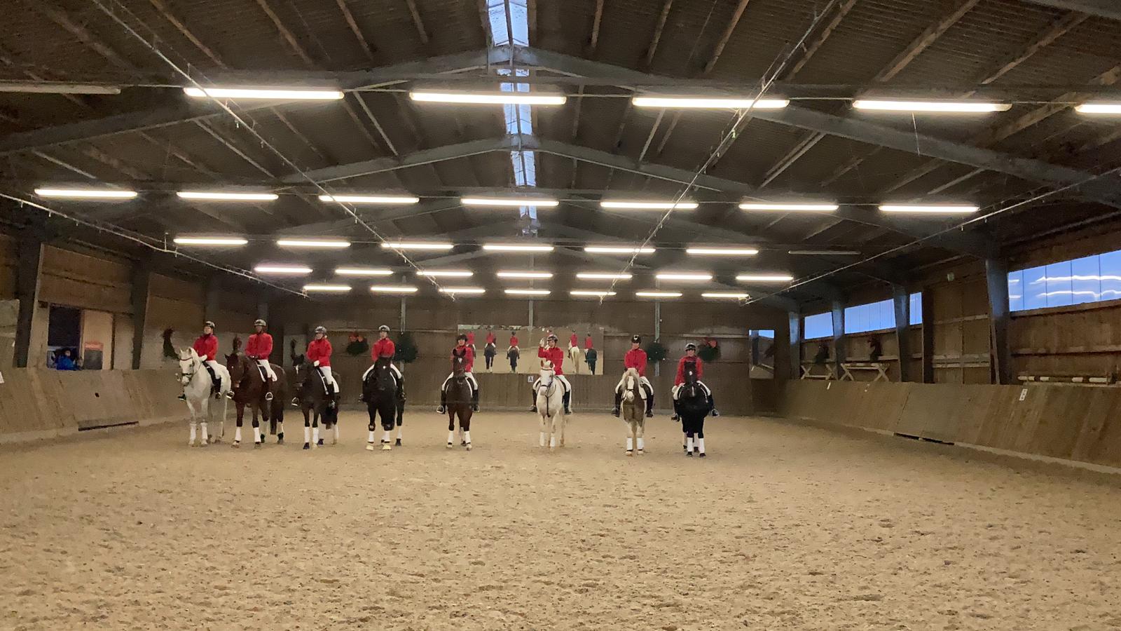 Weihnachtsreiten in der Reithalle des RSV Köln Rodenkirchen e.V.